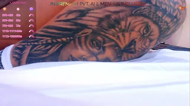 FoxxyClarise live sex cam