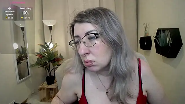 KKMimiKK's cam snapshot