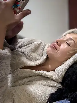 MAGDALAKOVANOVA's cam snapshot