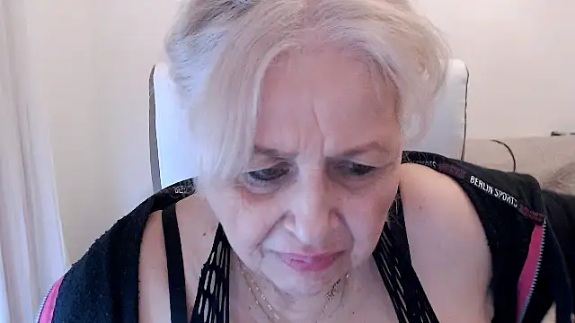 SusiLifeXXX's cam snapshot