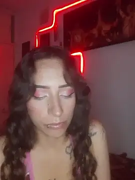 AlexxaAndRileyy's cam snapshot