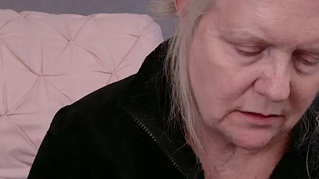 Kaitlyn_Winters's cam snapshot