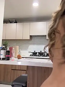 alicee16 live sex cam