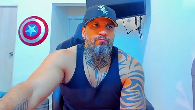 JoshRigby live sex cam