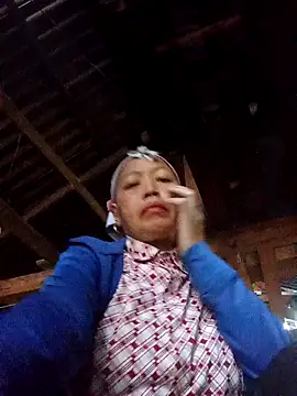 Agnes-baby's cam snapshot