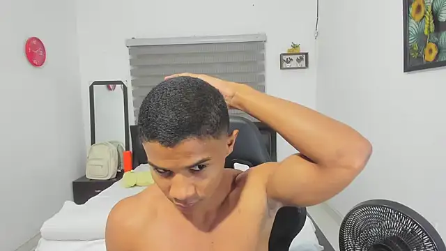 corzoethan live sex cam