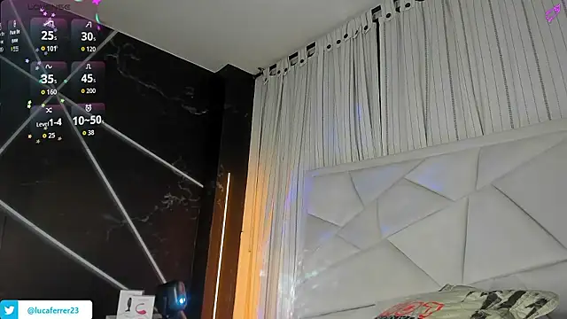 Luca_ferrer_ live sex cam