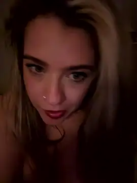 bellabee14's cam snapshot