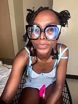 Kaaaaaayleee's cam snapshot