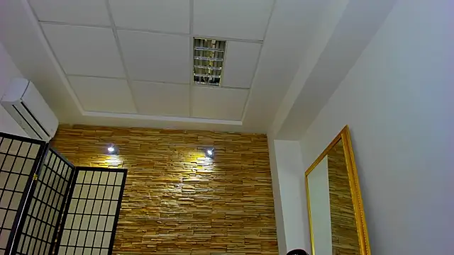 Jelly_Bee's cam snapshot