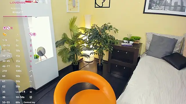 exposed_lizzy's cam snapshot