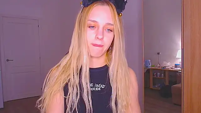 sailormoon666_'s cam snapshot