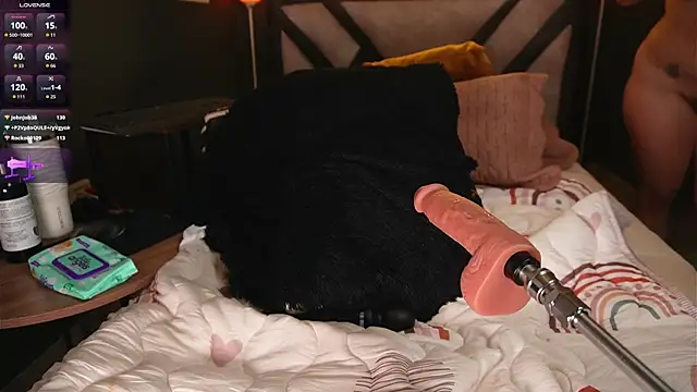 Katiehill_1's cam snapshot