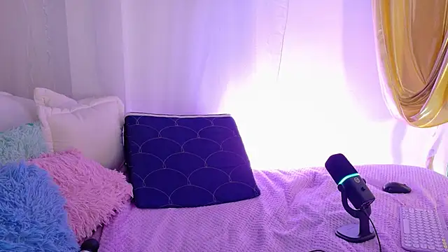 magali_19's cam snapshot