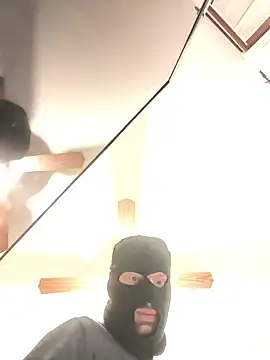 Disturbia_land's cam snapshot