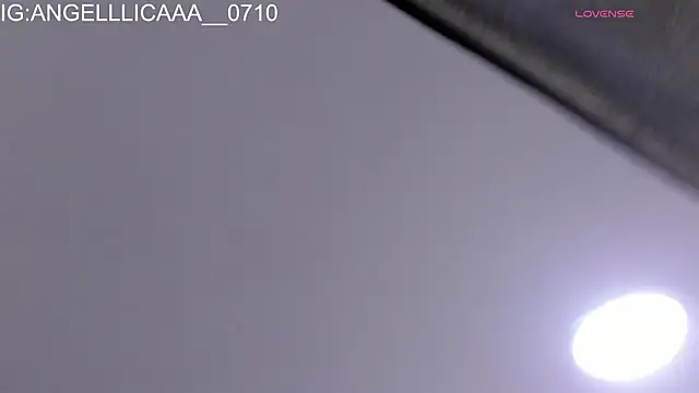 Little_Angelica18's cam snapshot