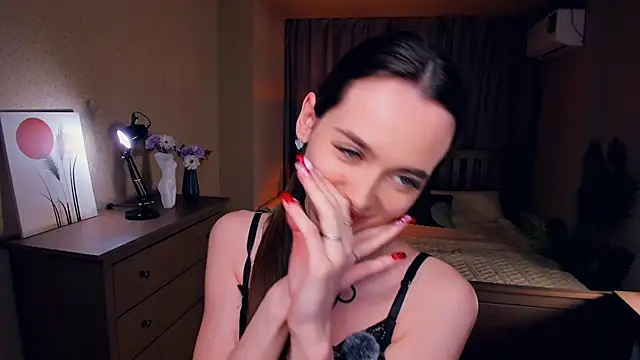 YvonneRobes's cam snapshot