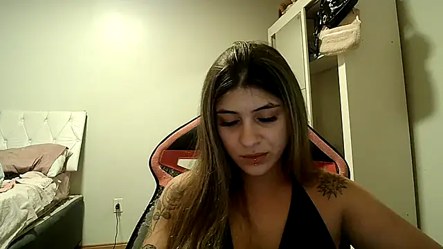 Becca_B's cam snapshot