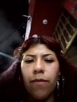 Raven_Rouge_'s cam snapshot