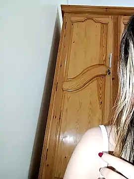 indilasixeey's cam snapshot