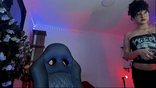 Heka_Prudence live sex cam