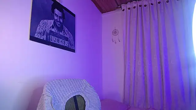 Lu_perez's cam snapshot