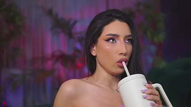 GinaValentinna live sex cam