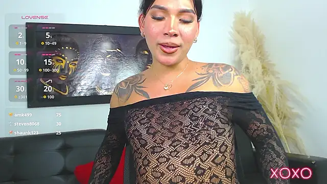 camila_hott69_'s cam snapshot