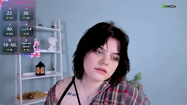 lika_pop's cam snapshot