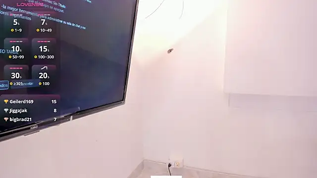 Lorna_queen's cam snapshot