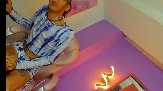 partyts live sex cam