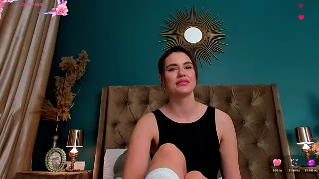 CalyMoon live sex cam