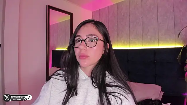 marysofff's cam snapshot