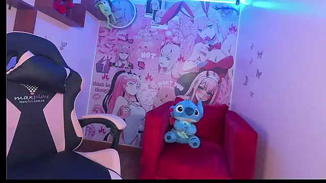 Mia_Miller001's cam snapshot