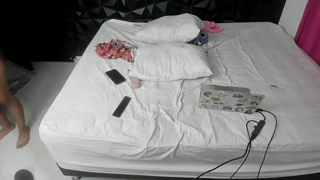 Sarah_sumemers's cam snapshot