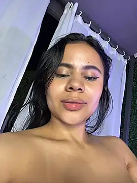 KittiKateXXX live sex cam