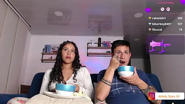 ashely_ryan24's cam snapshot