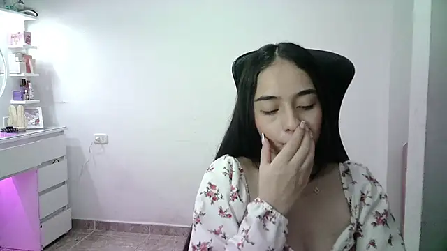 aineangeel live sex cam