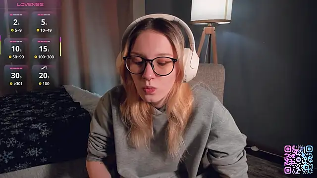 SharylSmalt's cam snapshot