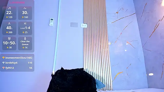 AlanaBlair_'s cam snapshot