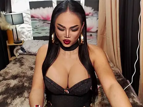 TRANSLUNAA's cam snapshot