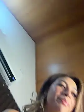 Atenea_cute21 live sex cam