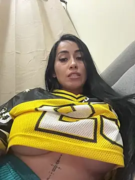 areviklusine1's cam snapshot