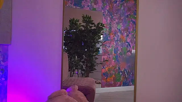 VeloraMuse's cam snapshot