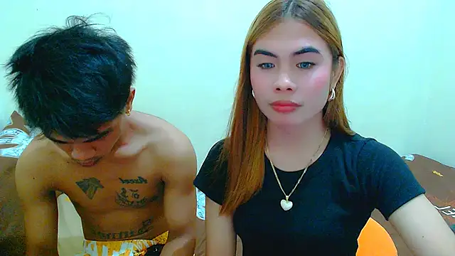 mikhaylahanderson live sex cam
