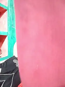 Maya_bhoji's cam snapshot