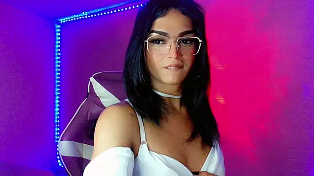 Ms-Zoehans live sex cam