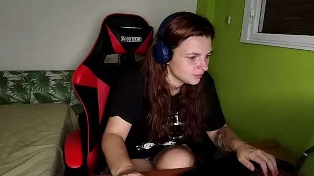 RosaLowLight's cam snapshot