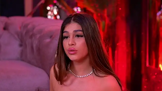 BellaNoirre live sex cam