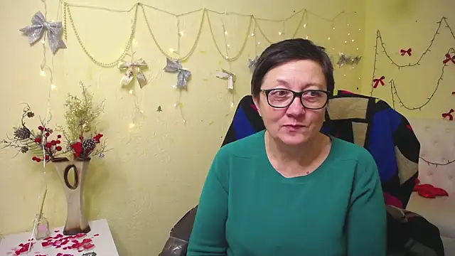 EmilyL0ve's cam snapshot